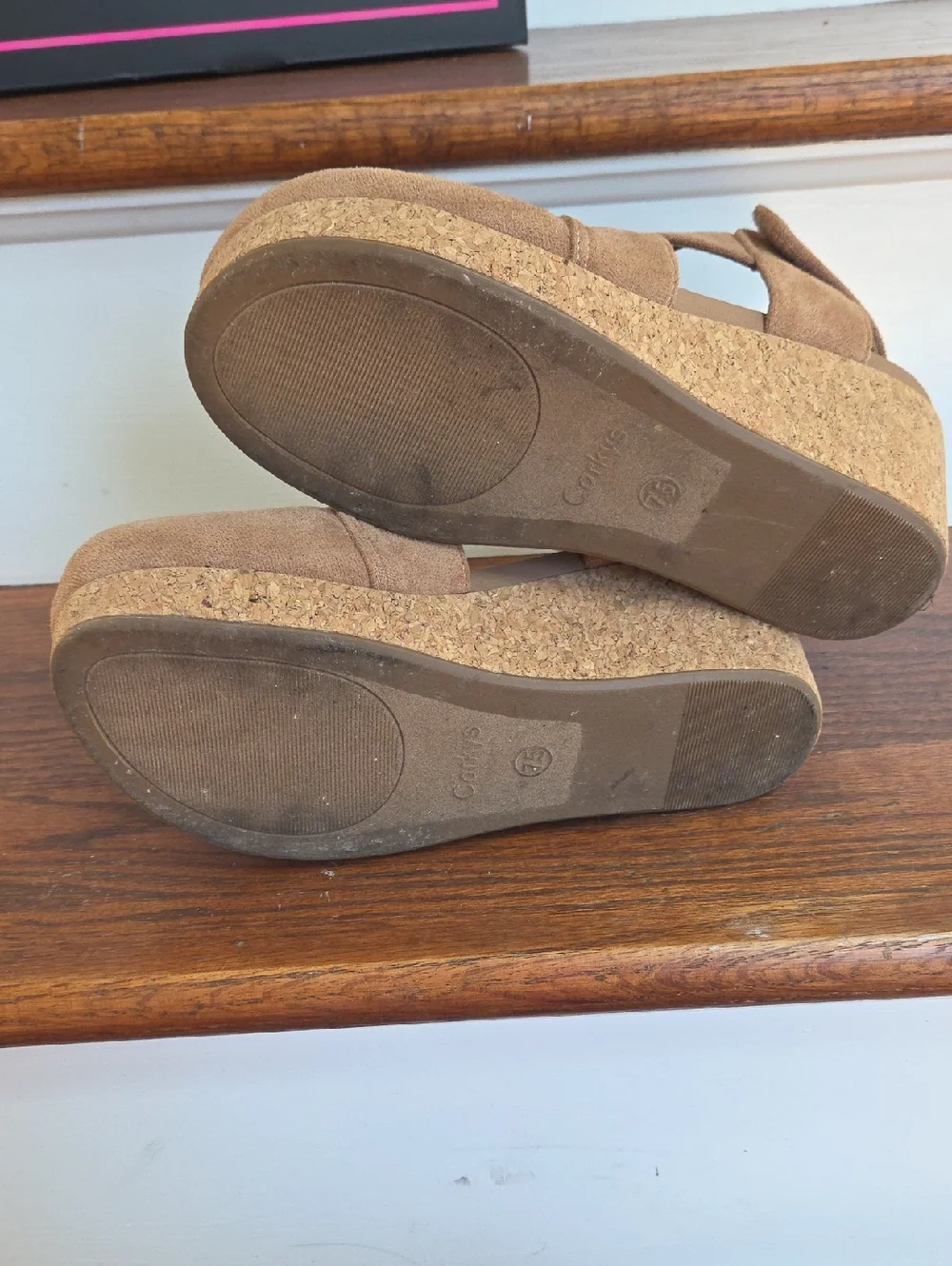 Corkys Prove IT wedge closed toe swede sandal 7.5 - Picture 8 of 8